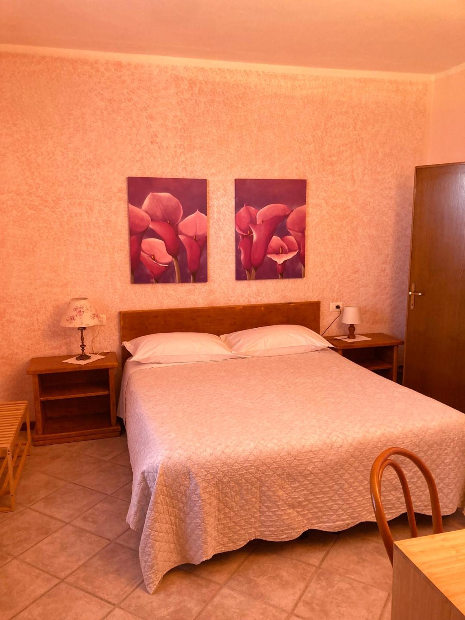 Hotel Casa Milena San Gimignano Exterior foto